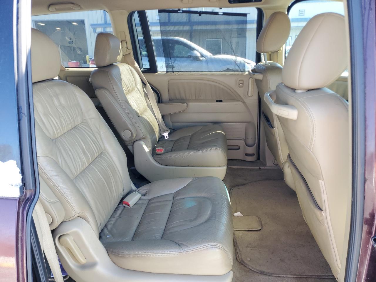 2008 Honda Odyssey - Image 11