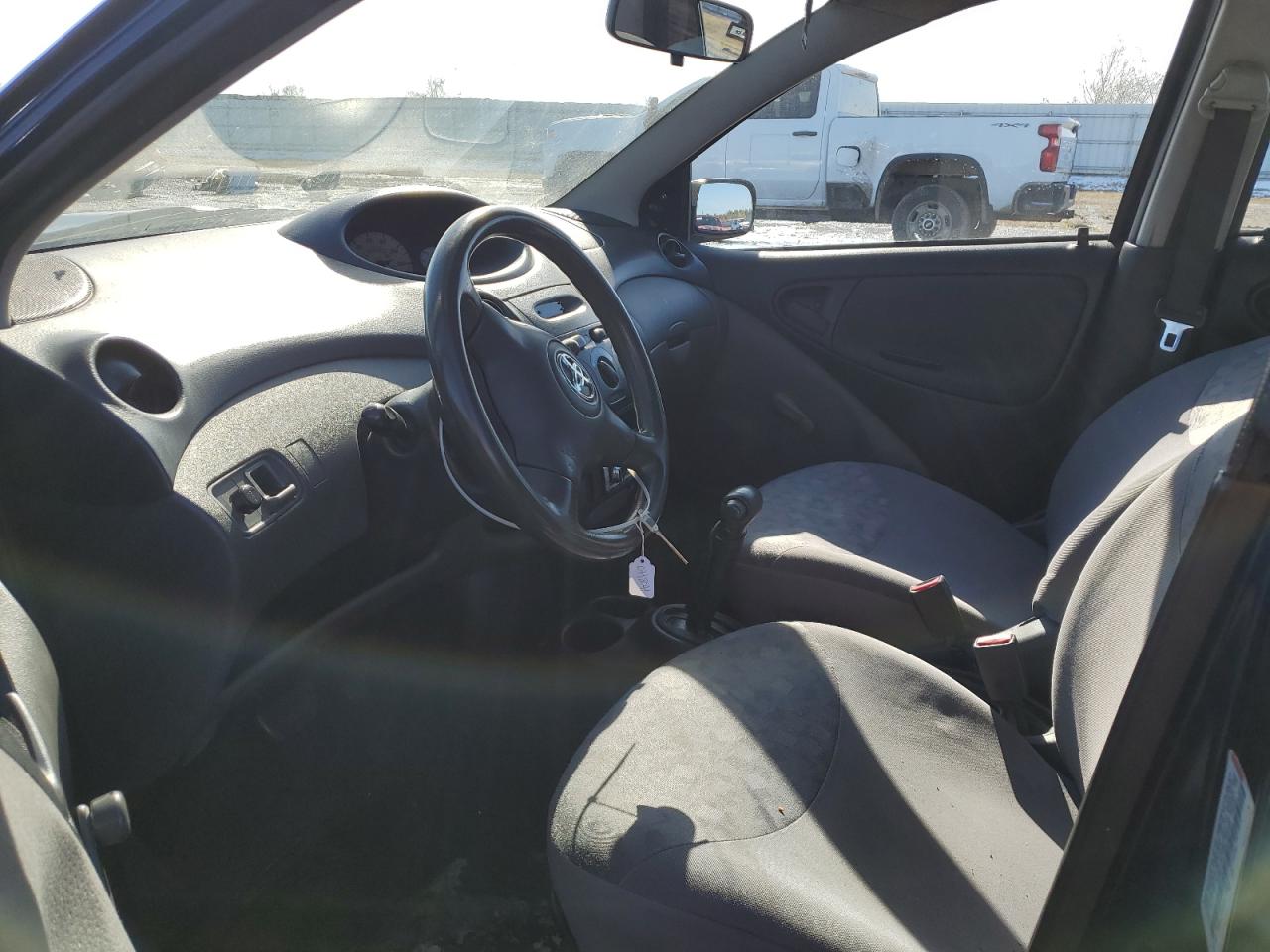 2003 Toyota Echo - Image 7