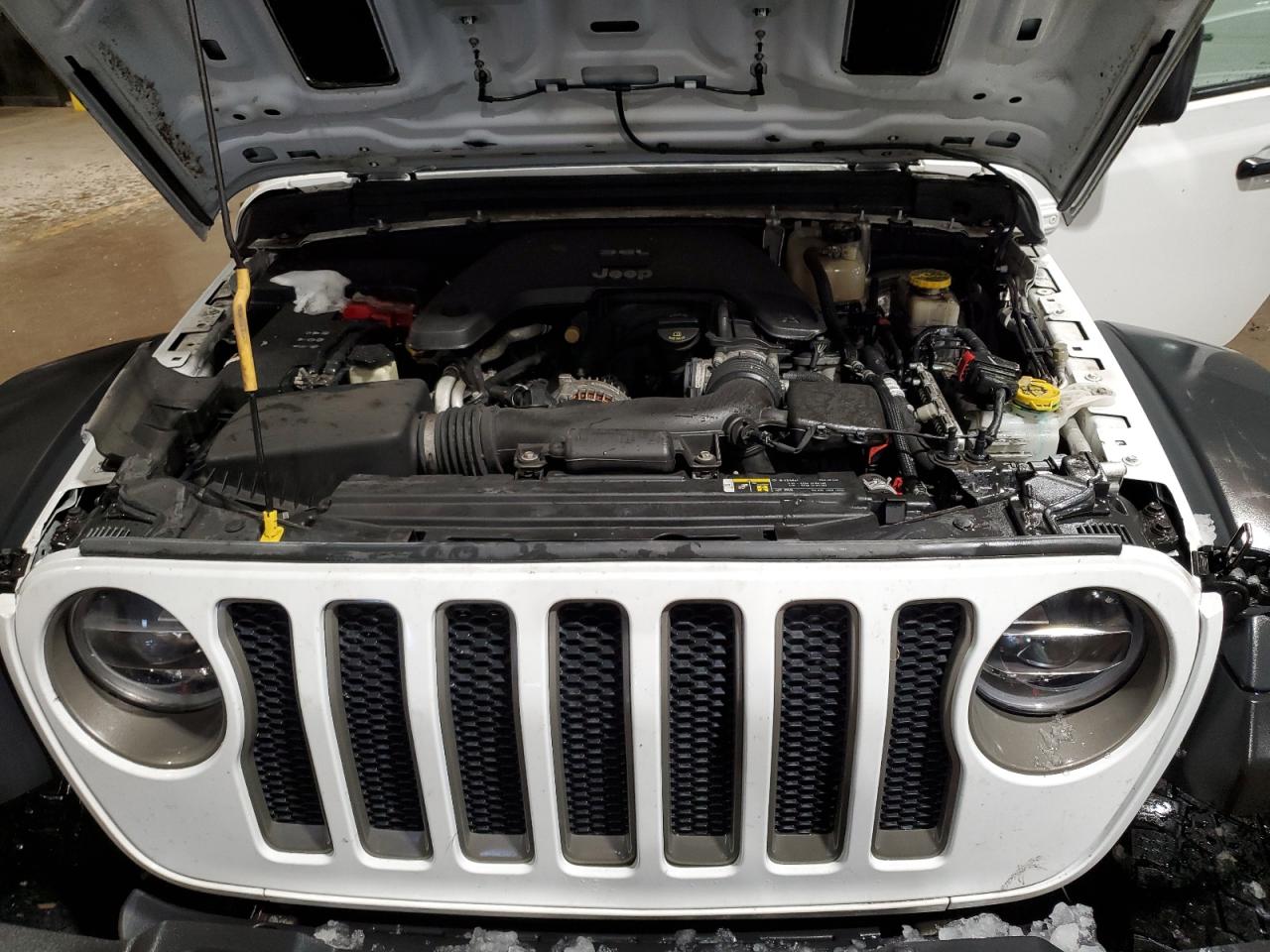 2018 Jeep Wrangler - Image 12