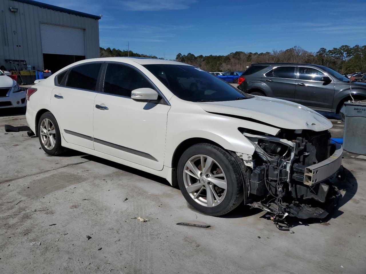 2015 Nissan Altima - Image 4