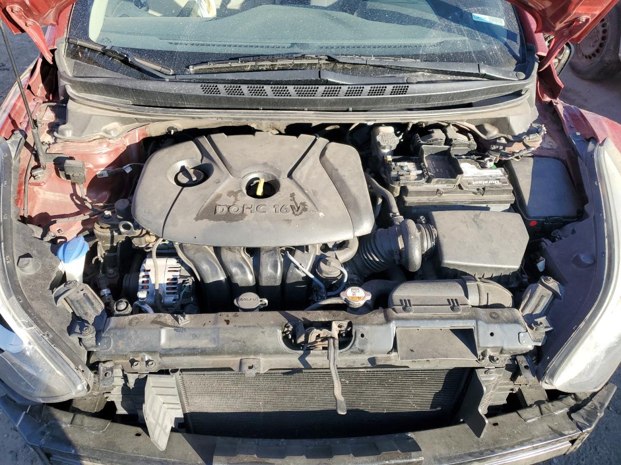 2016 Hyundai Elantra - Image 12