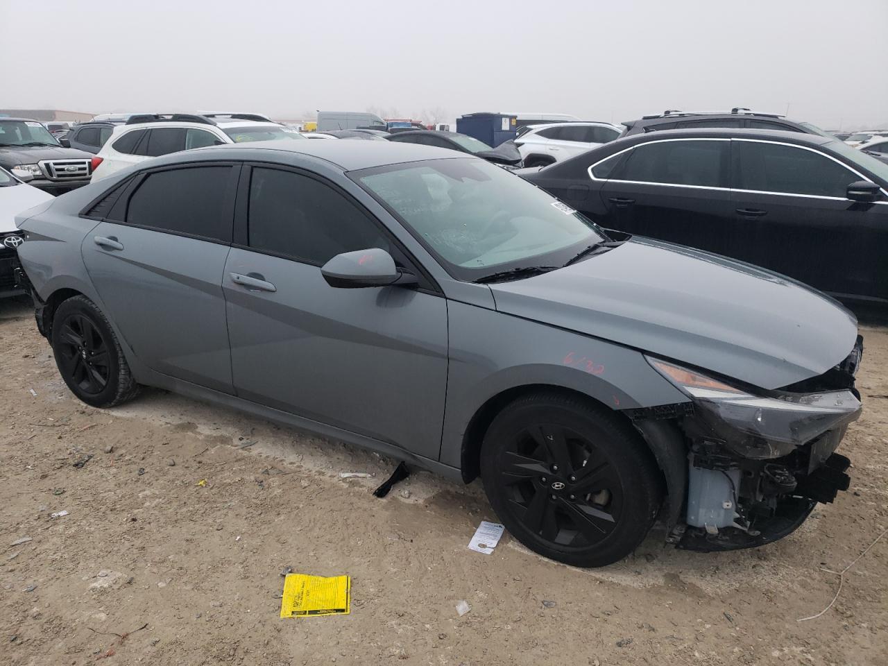 2021 Hyundai Elantra - Image 4