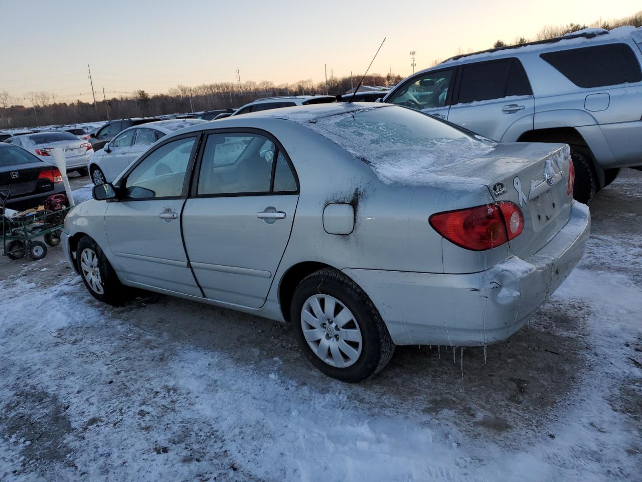2004 Toyota Corolla - Image 2