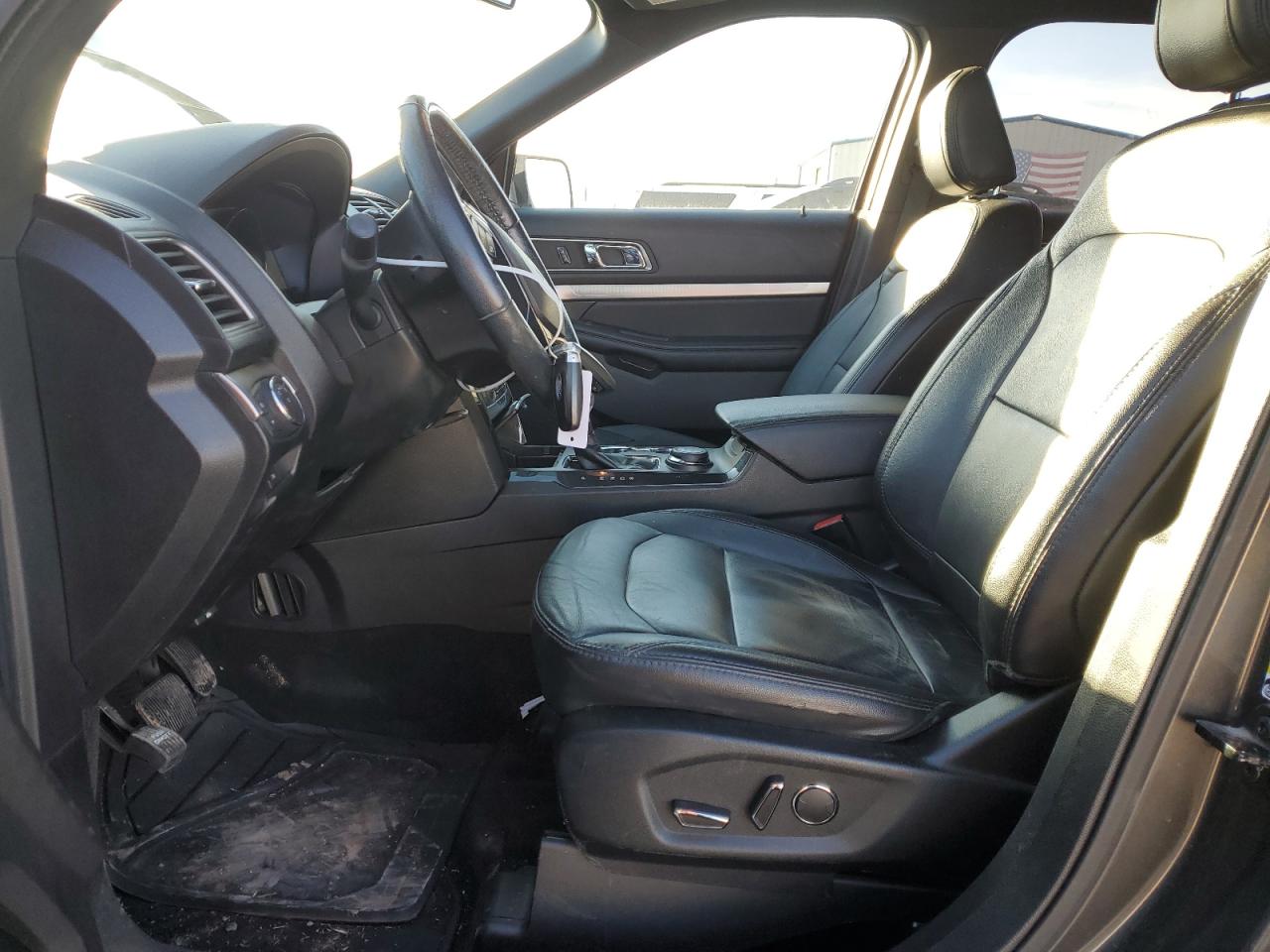 2018 Ford Explorer - Image 7