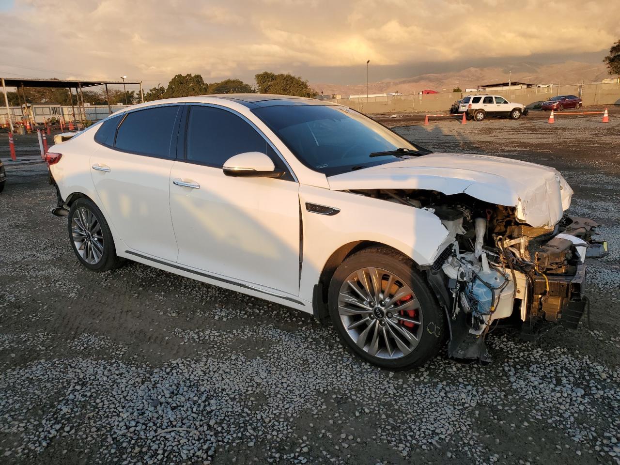 2019 Kia Optima - Image 4