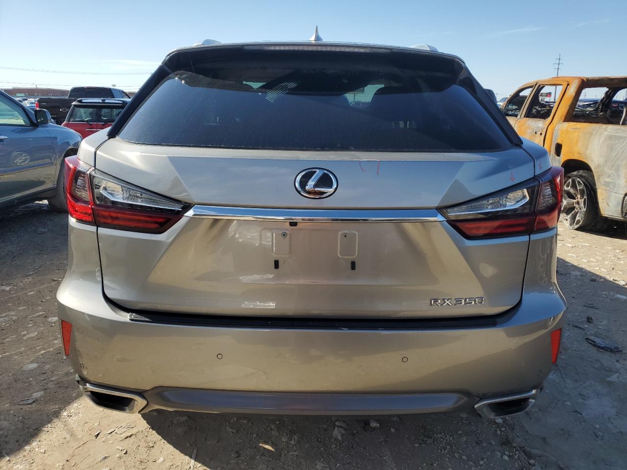 2018 Lexus RX - Image 6