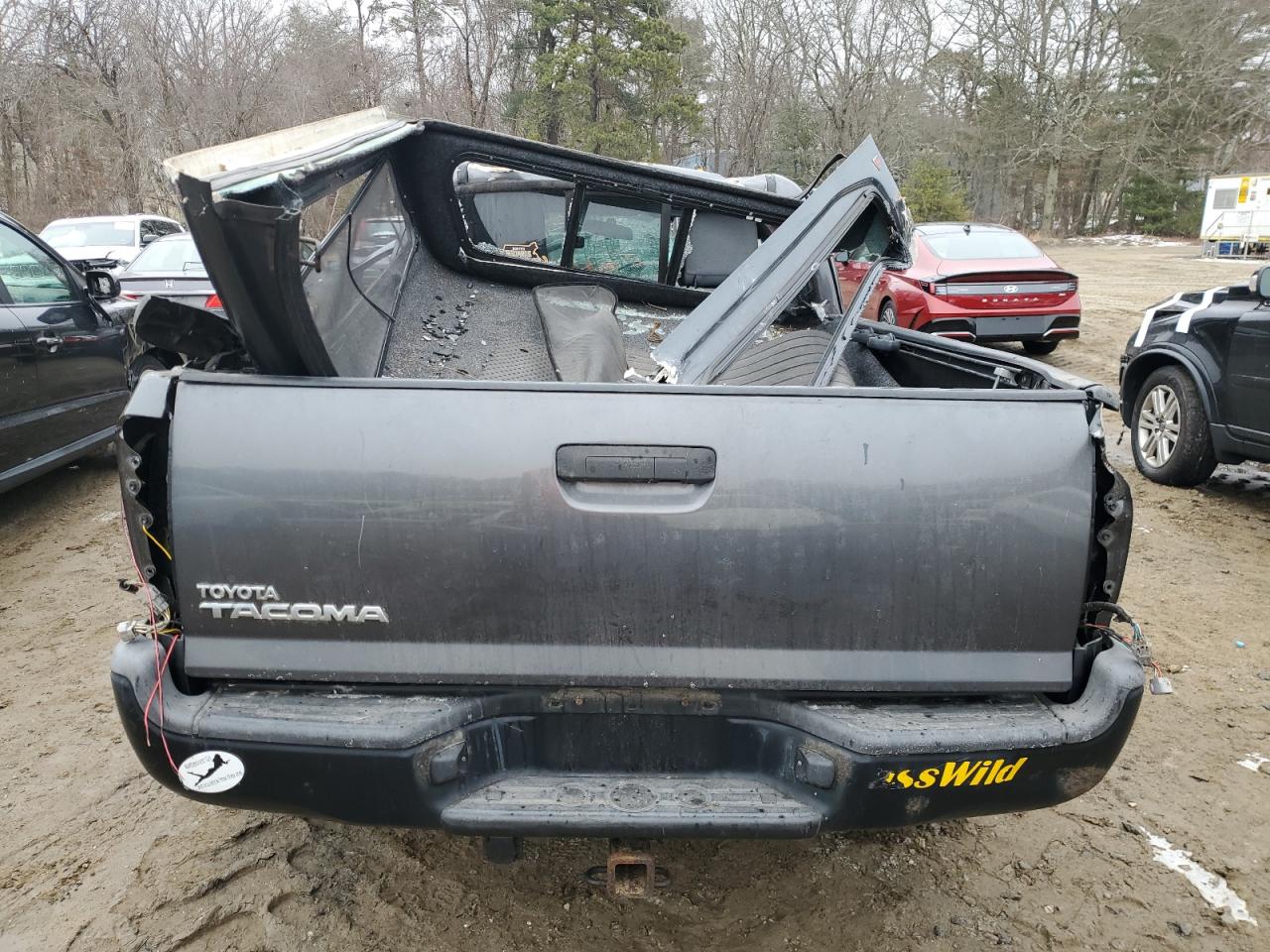 2013 Toyota Tacoma - Image 6