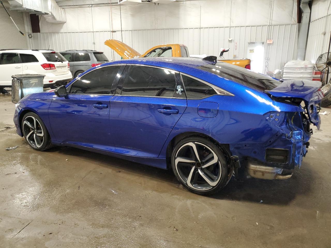 2021 Honda Accord - Image 2