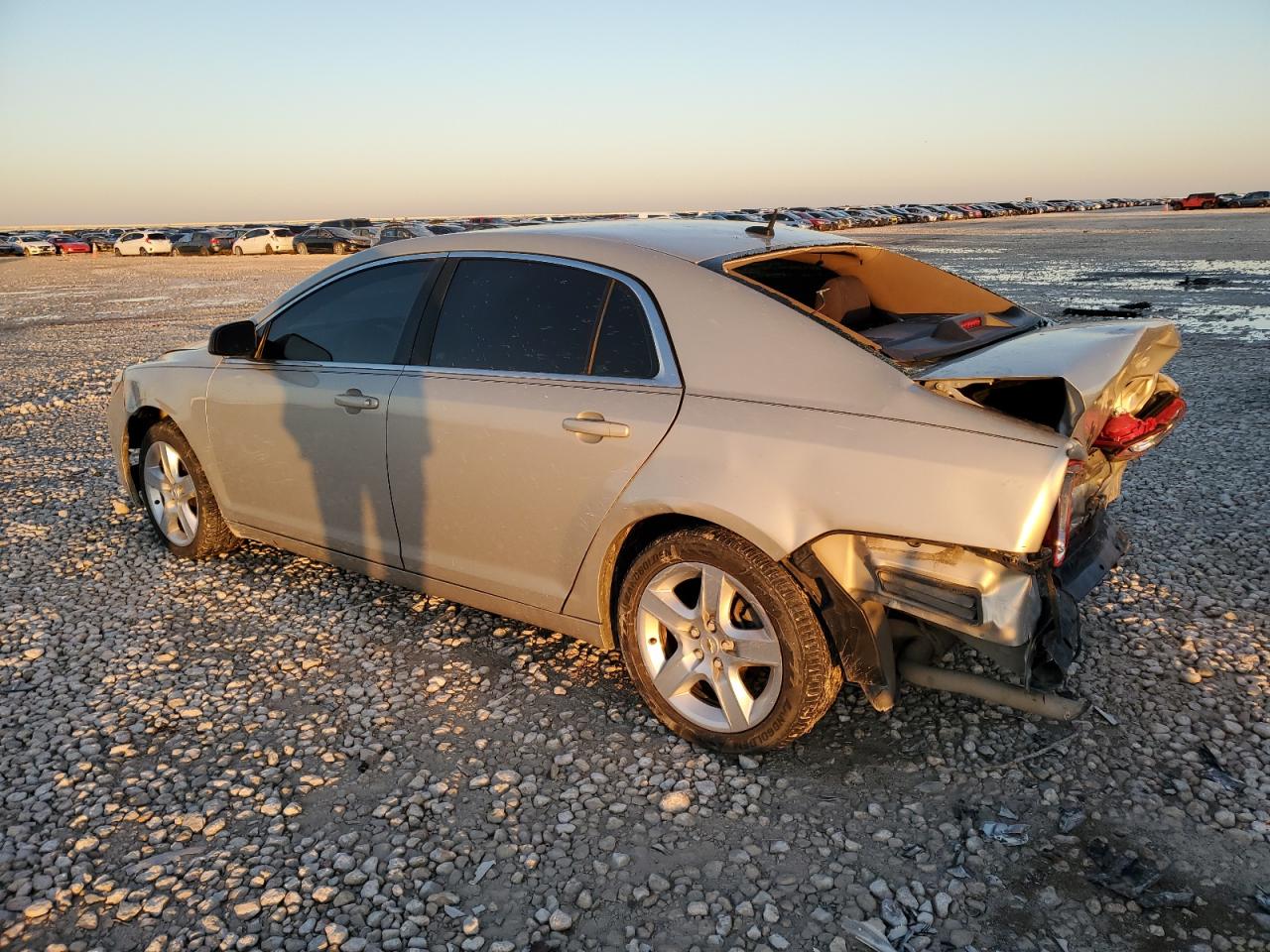 2011 Chevrolet Malibu - Image 2