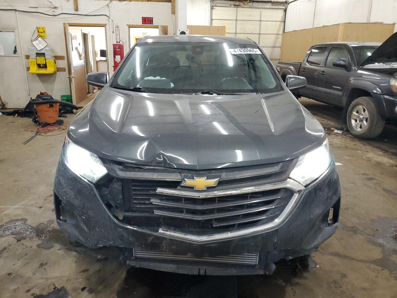 2020 Chevrolet Equinox - Image 5