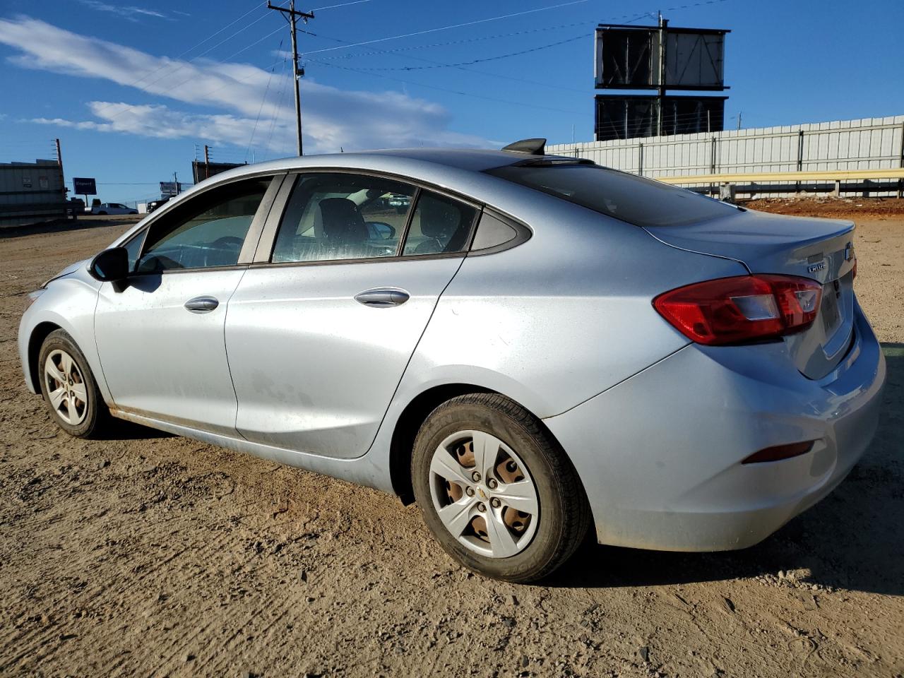 2017 Chevrolet Cruze - Image 2