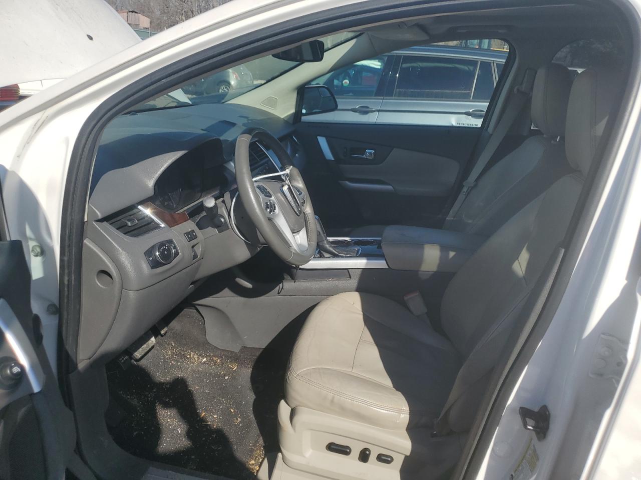 2012 Ford Edge - Image 7