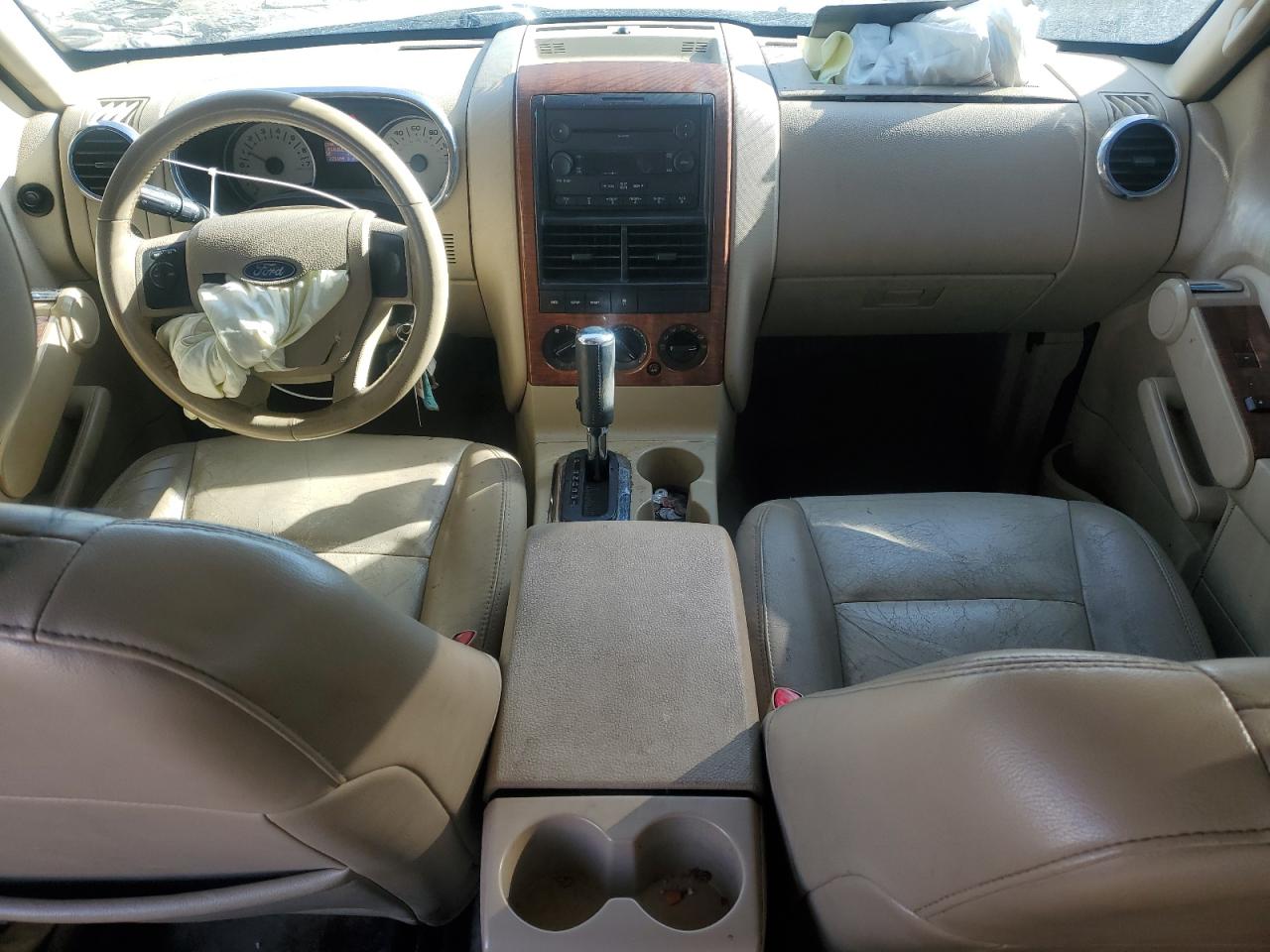 2006 Ford Explorer - Image 8