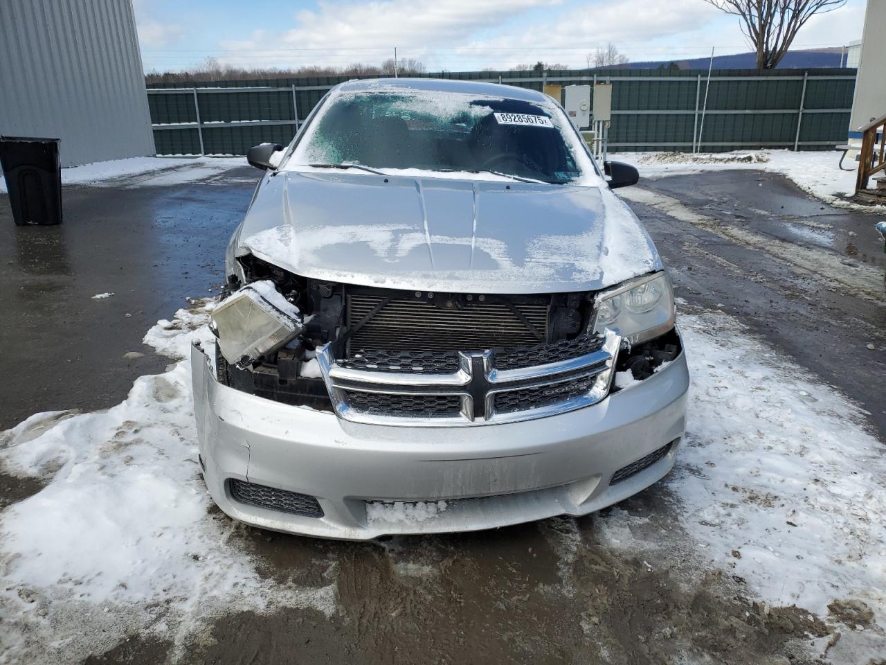2011 Dodge Avenger - Image 5