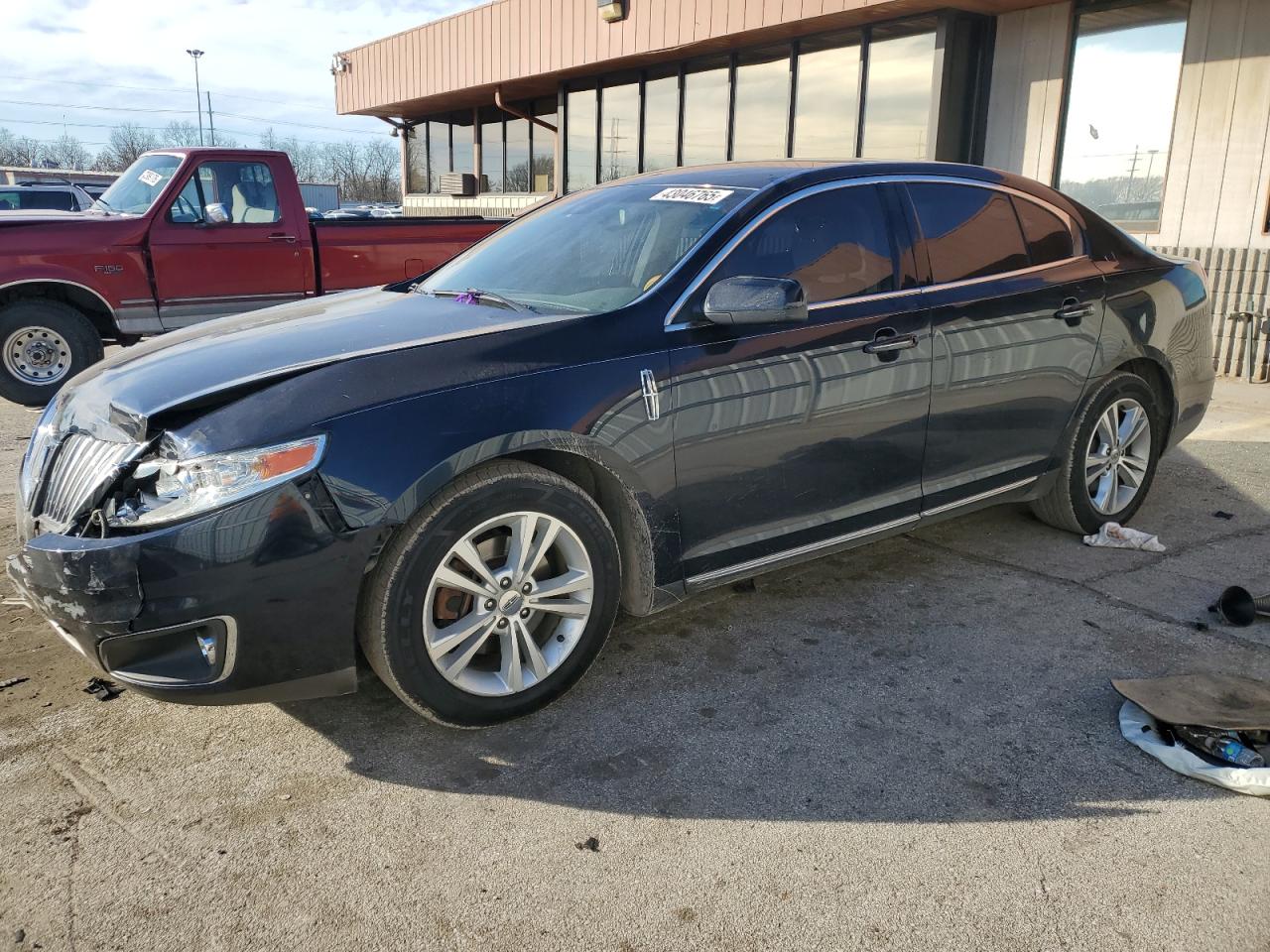 2009 Lincoln MKS - Image 1