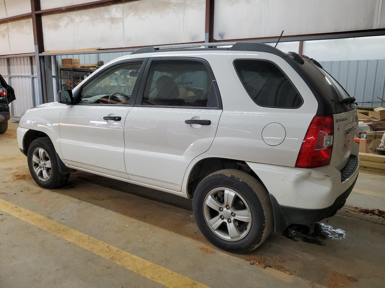 2010 Kia Sportage - Image 2