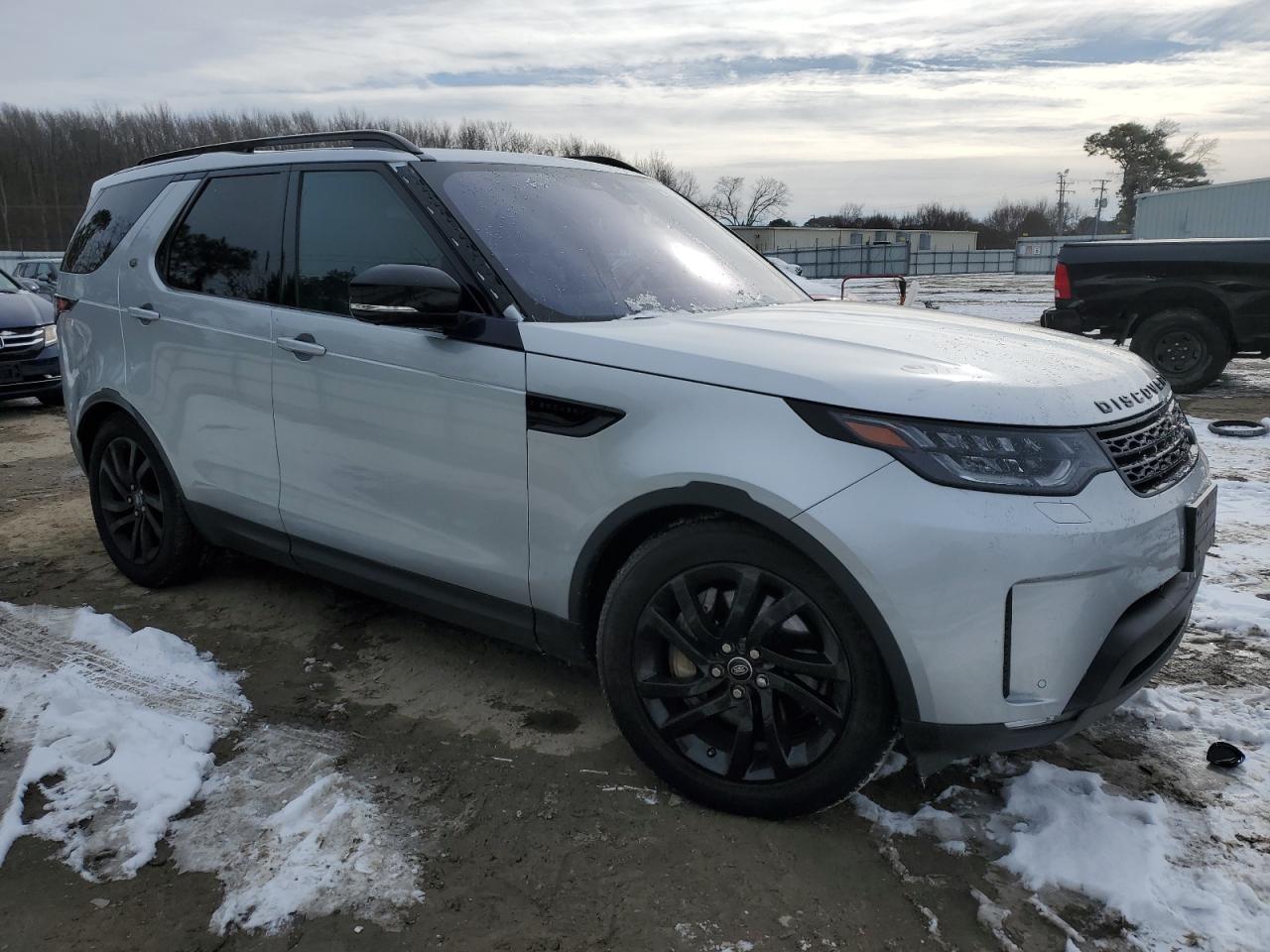 2018 Land Rover Discovery - Image 4