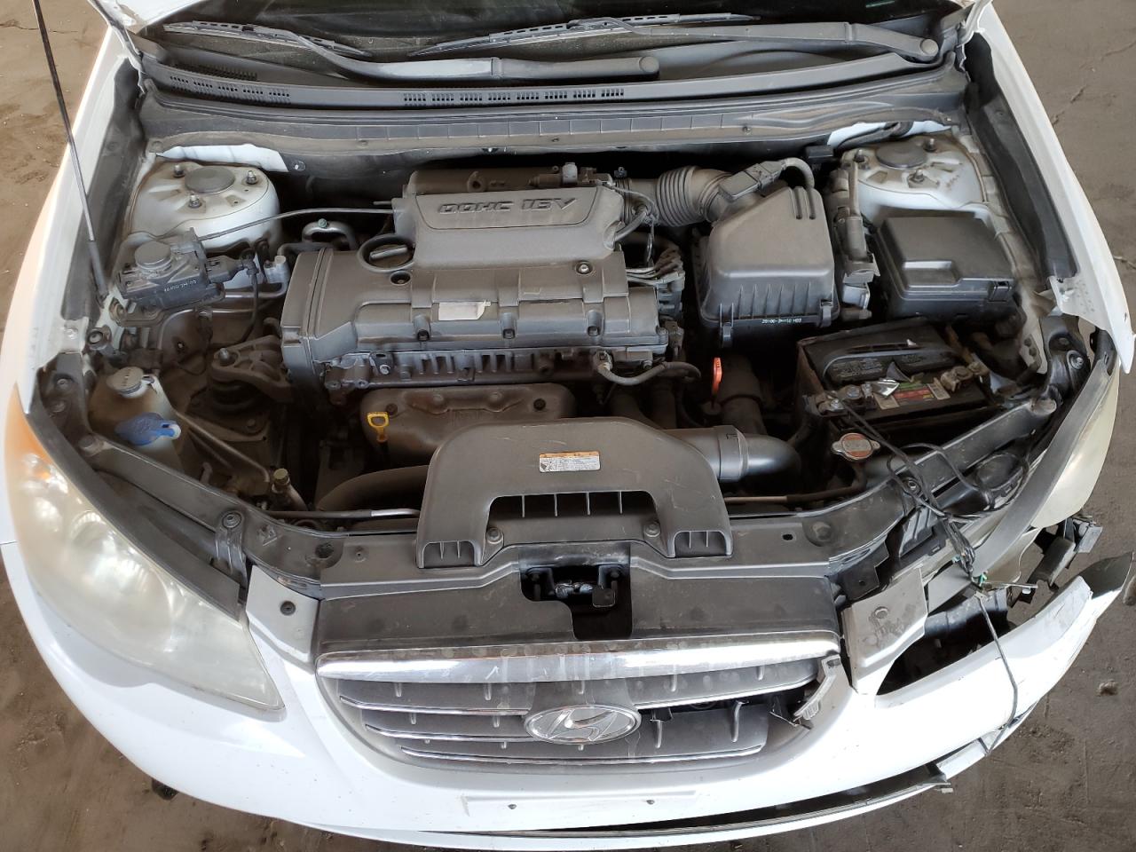 2009 Hyundai Elantra - Image 11
