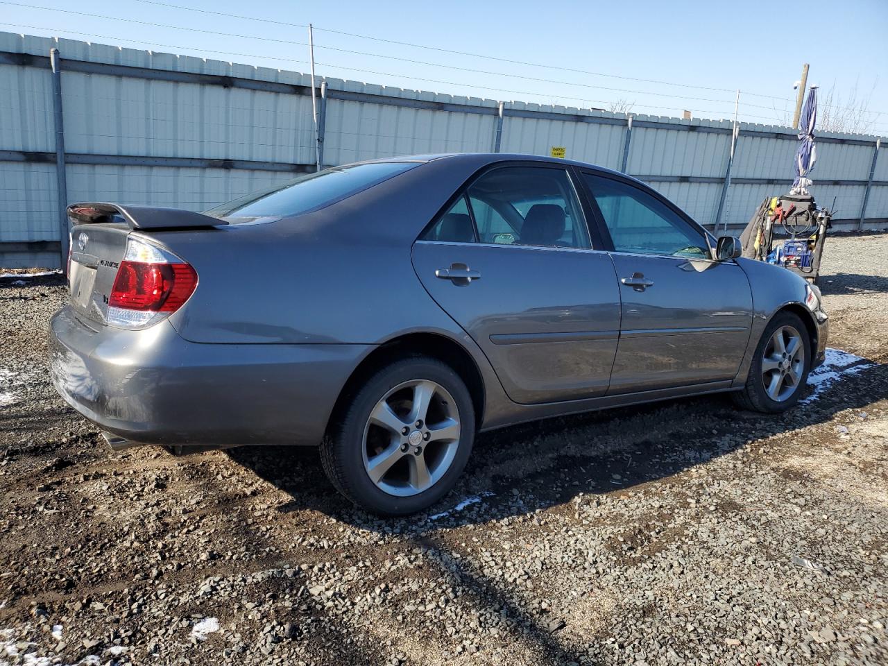 2005 Toyota Camry - Image 3