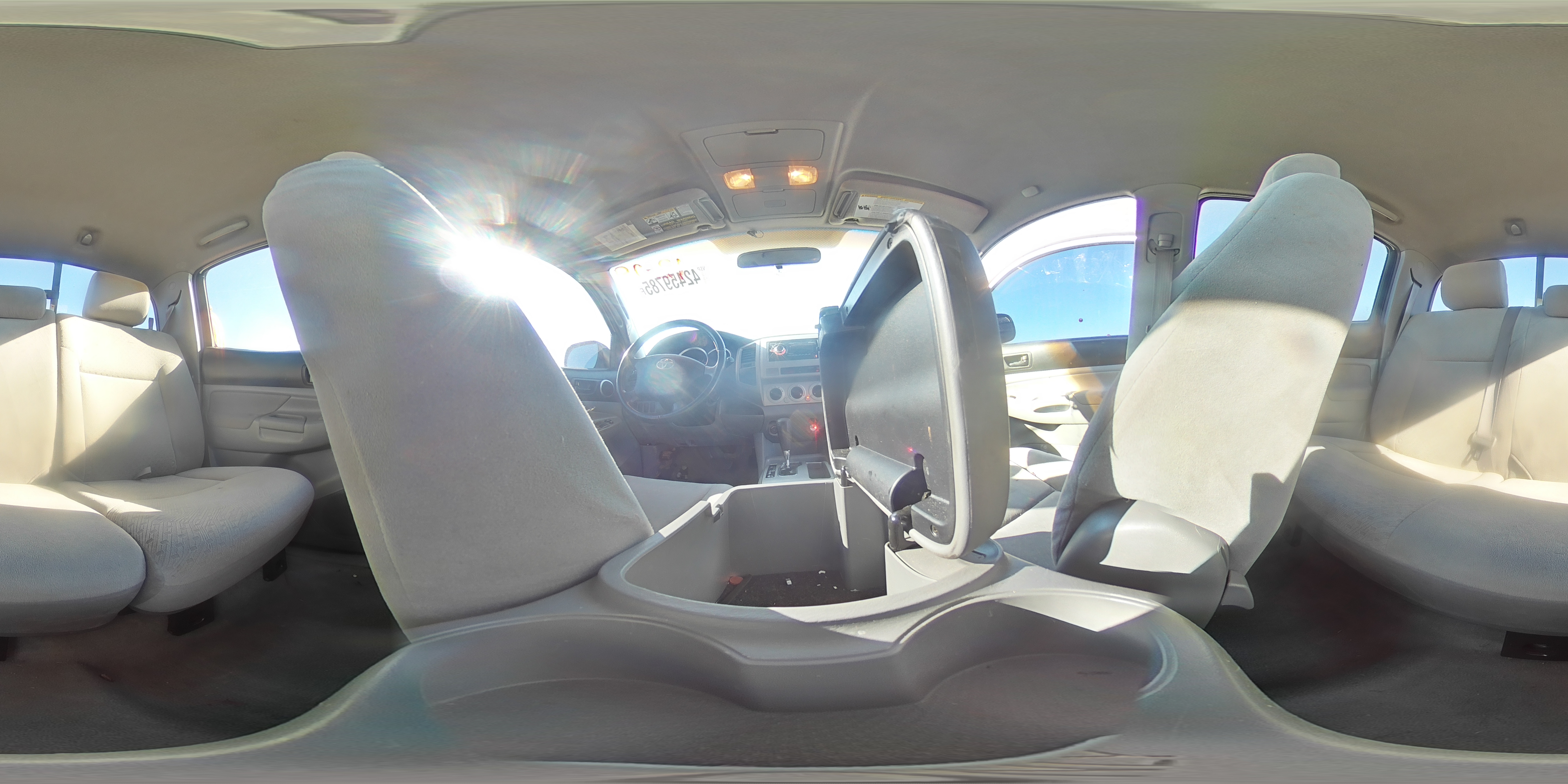 2006 Toyota Tacoma - Image 12