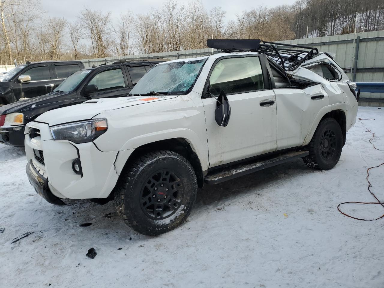 2021 Toyota 4Runner - Image 1