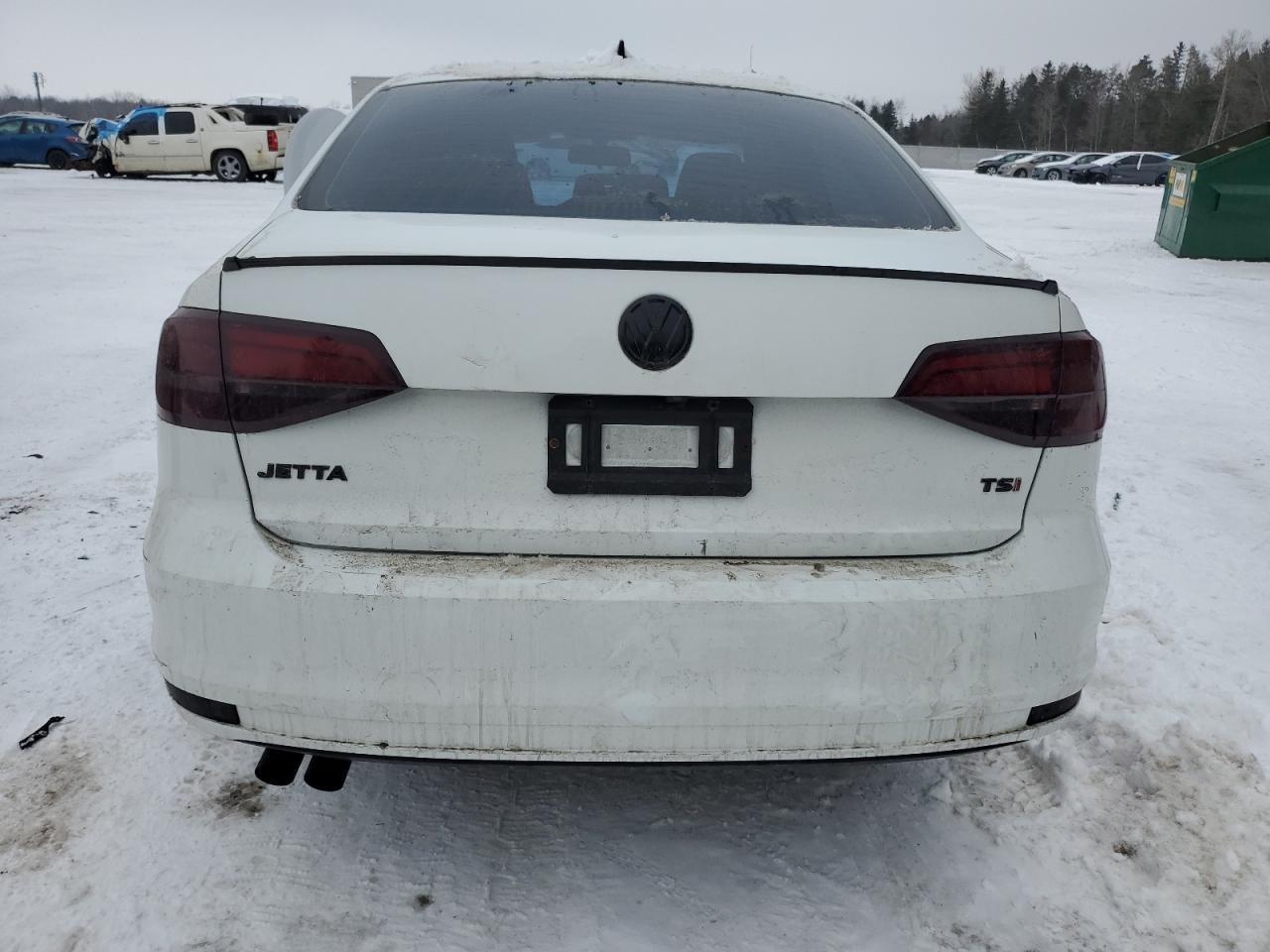 2017 Volkswagen Jetta - Image 6