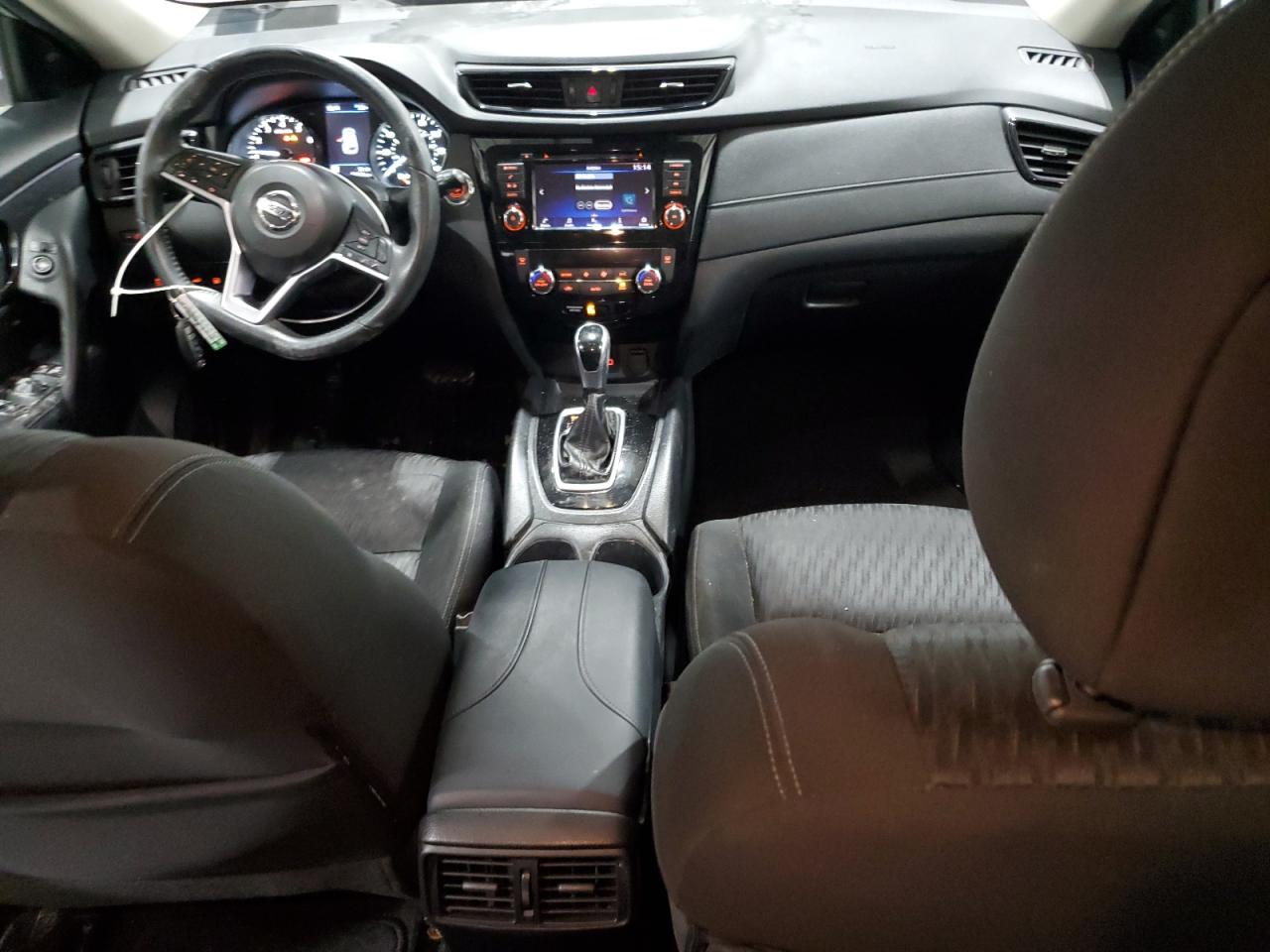 2020 Nissan Rogue - Image 8