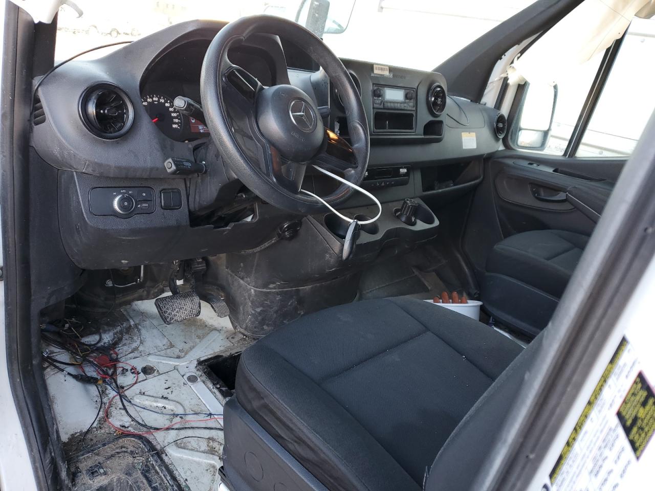 2019 Mercedes-Benz Sprinter - Image 8