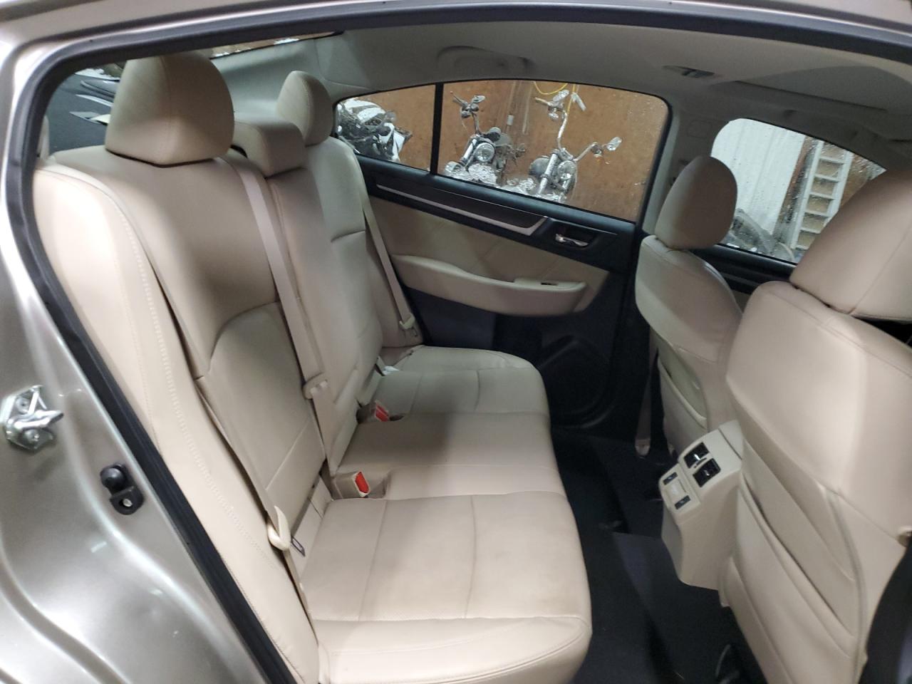 2018 Subaru Legacy - Image 10
