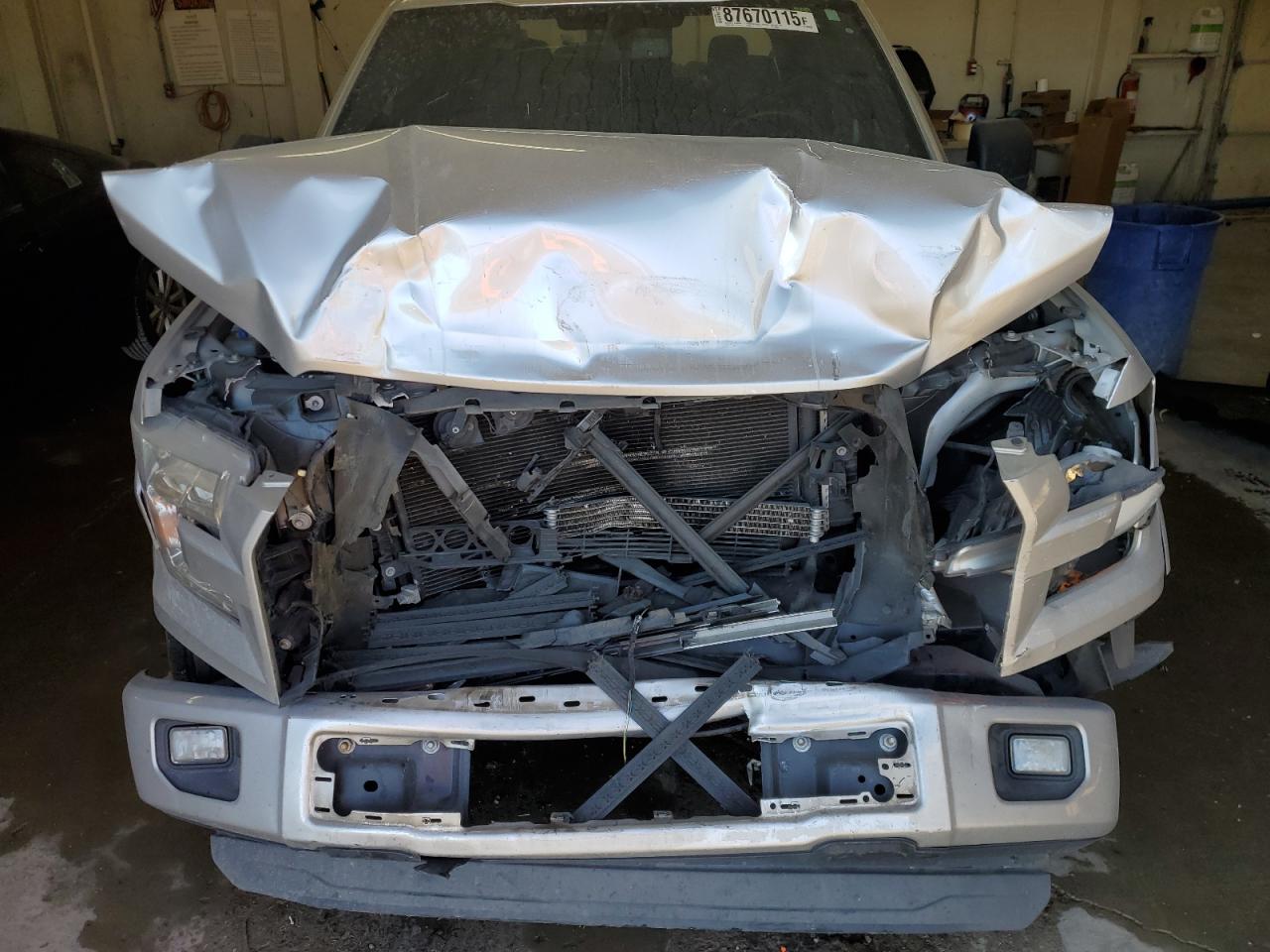 2015 Ford F-150 - Image 12