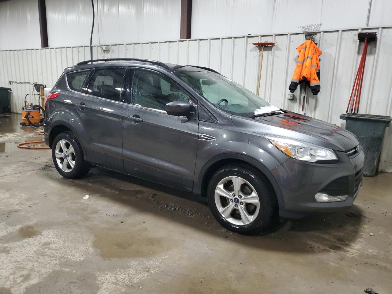 VIN 1FMCU0GX0FUC02340 2015 FORD ESCAPE no.4