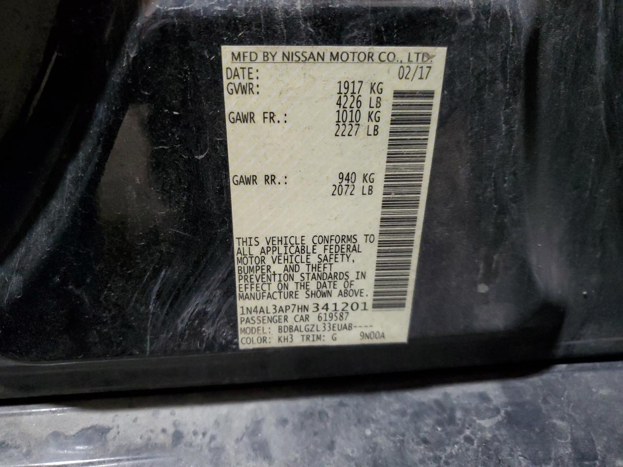 2017 Nissan Altima - Image 12