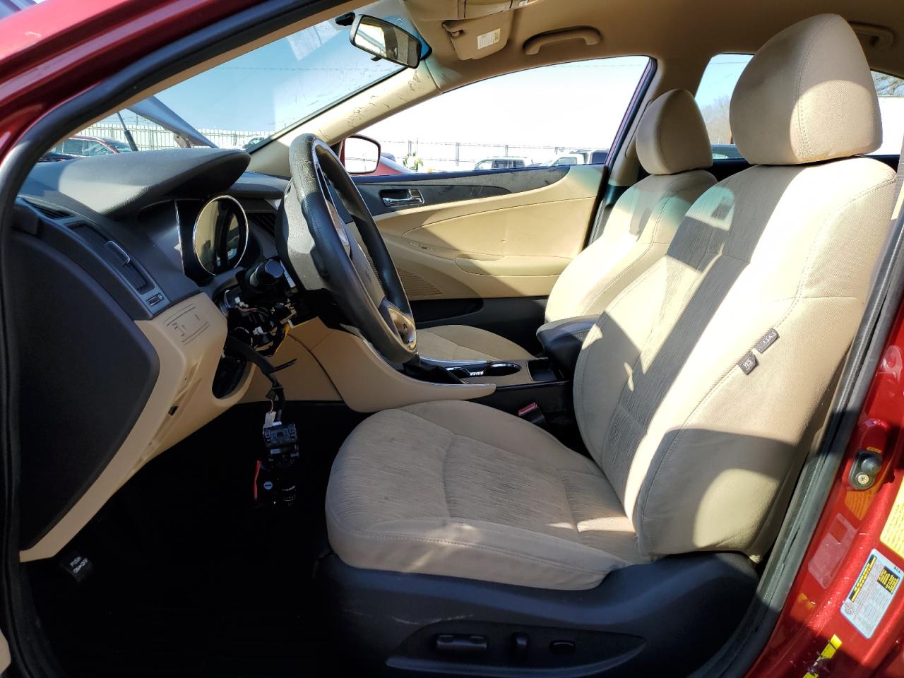 2011 Hyundai Sonata - Image 7