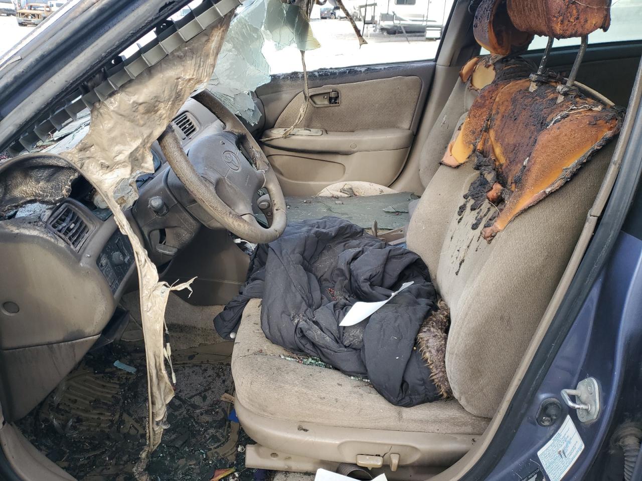 2000 Toyota Camry - Image 7