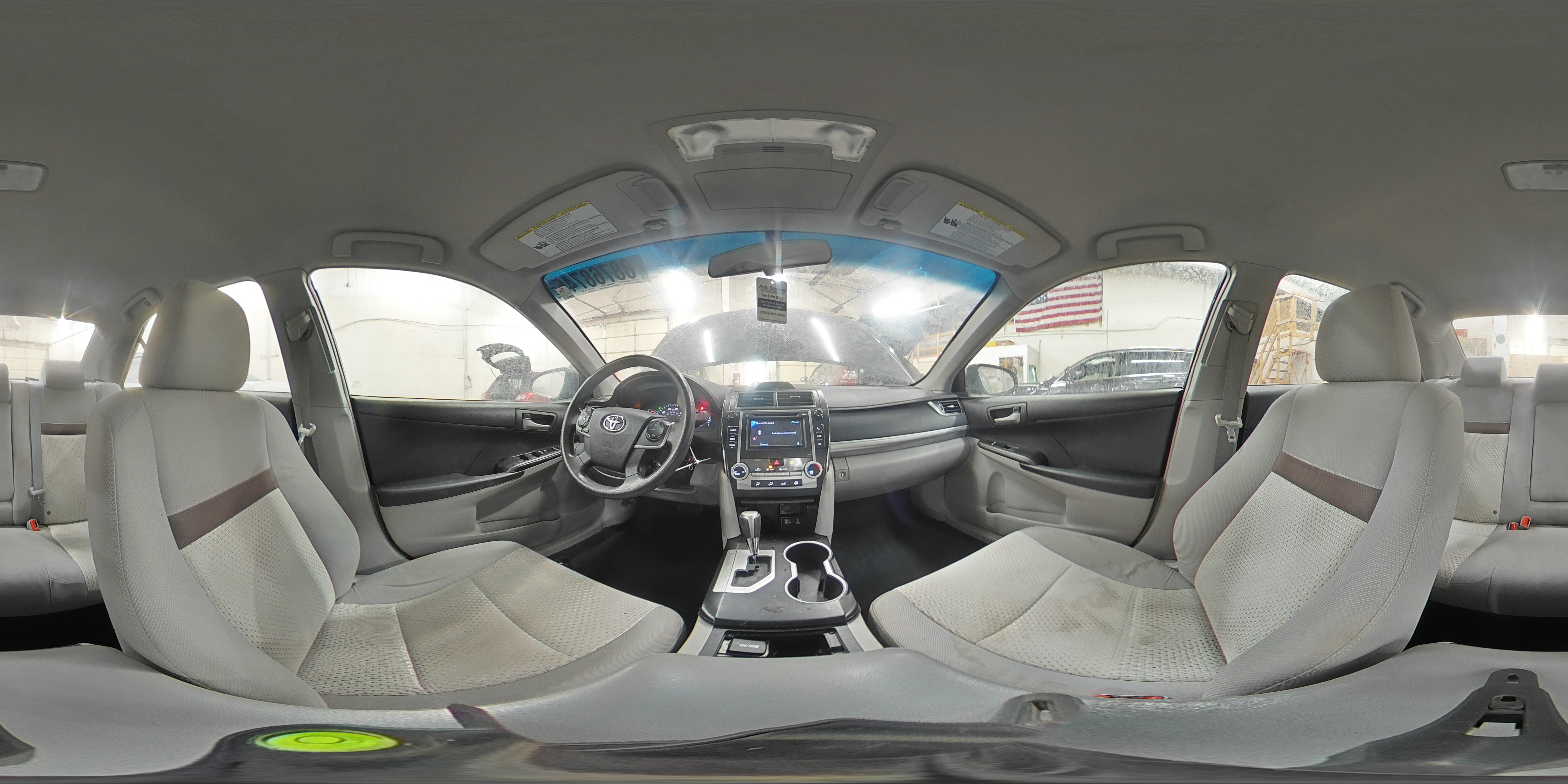 2012 Toyota Camry - Image 13