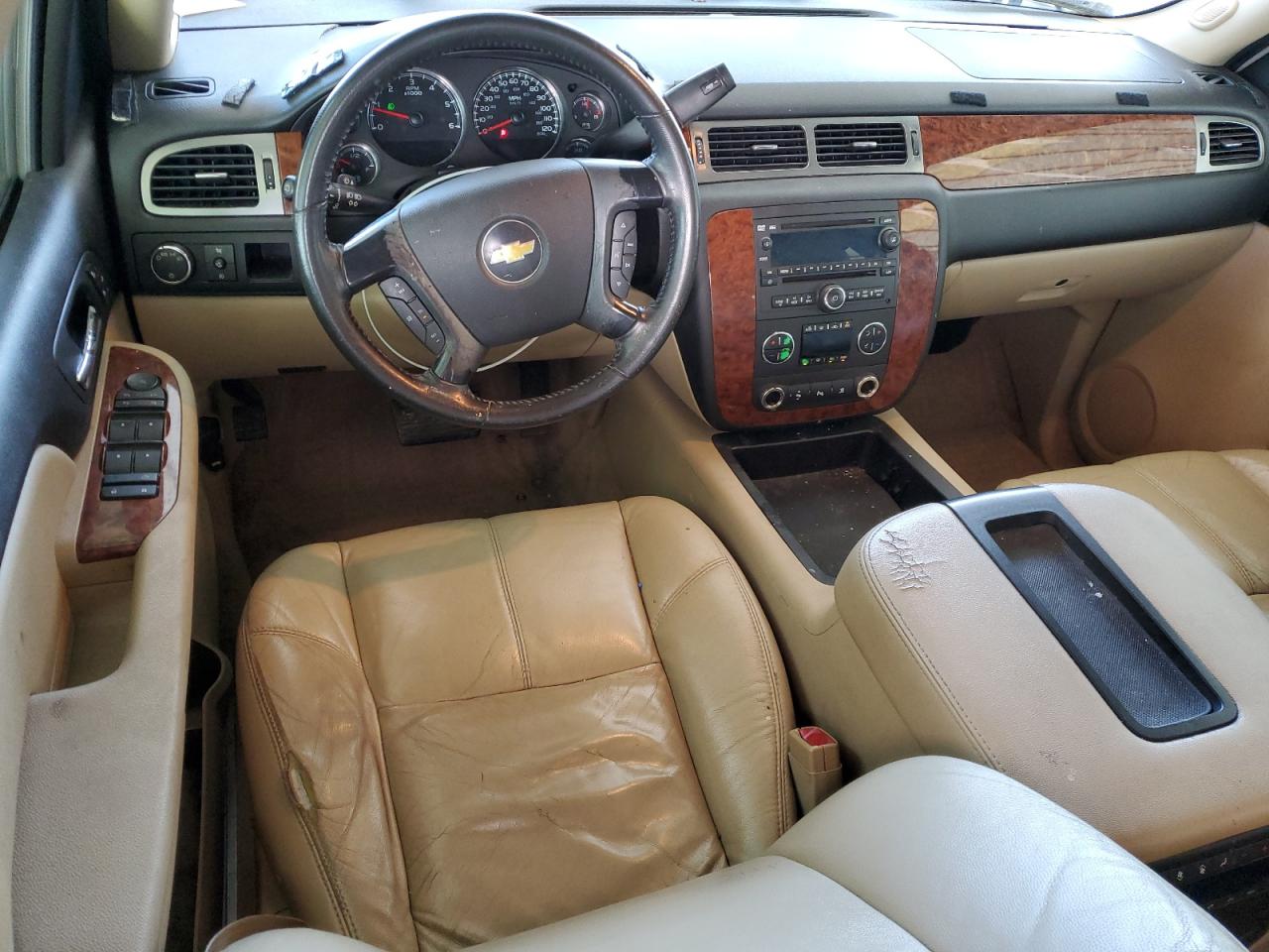 2007 Chevrolet Tahoe - Image 8