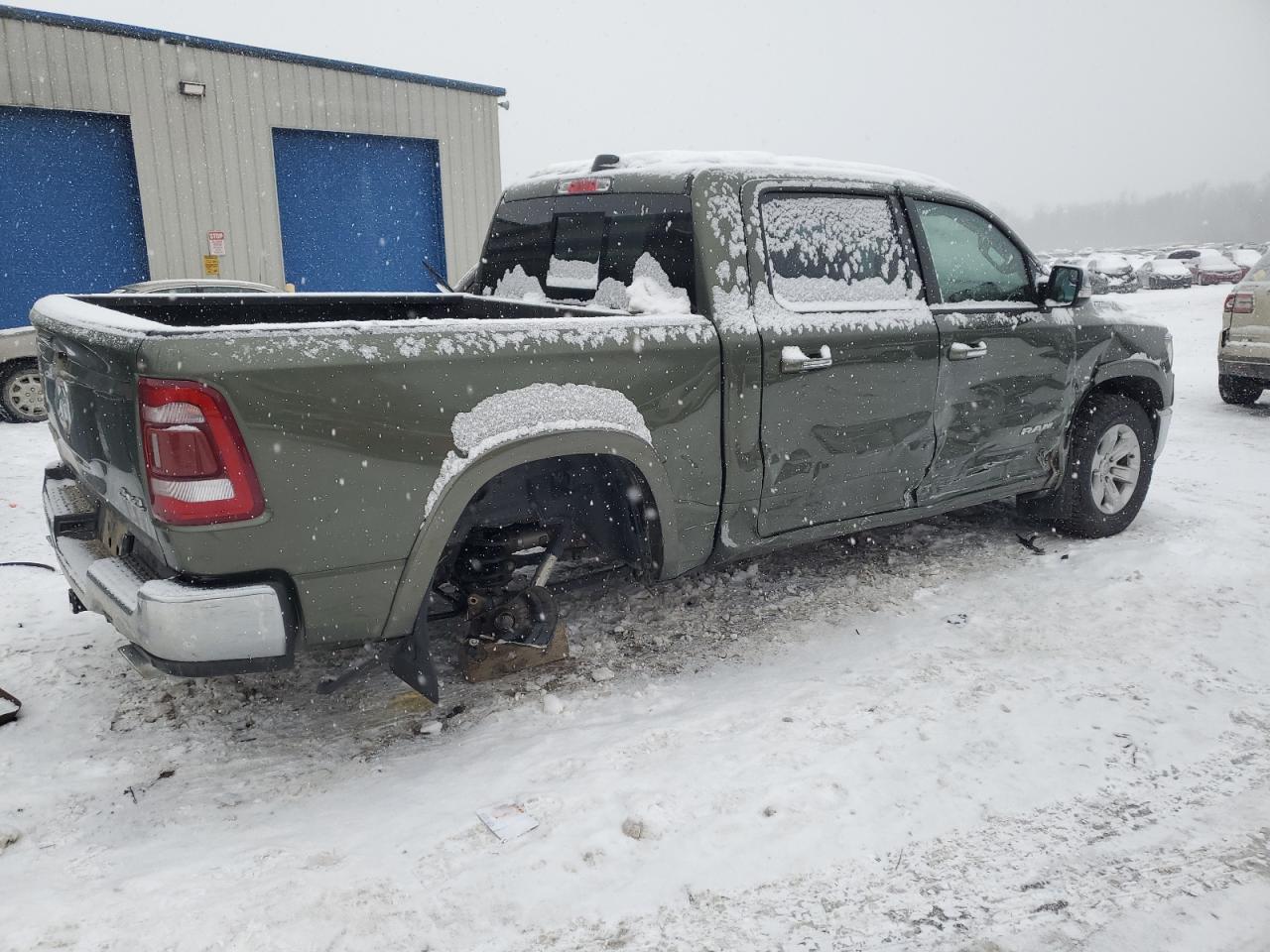 2021 RAM 1500 - Image 3
