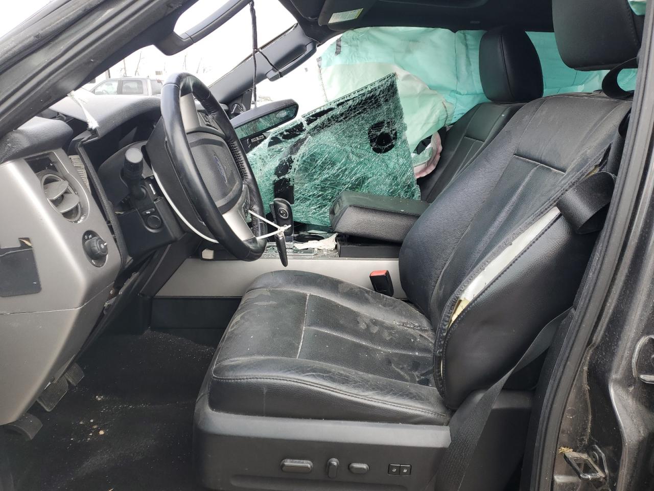 2017 Ford Expedition - Image 7