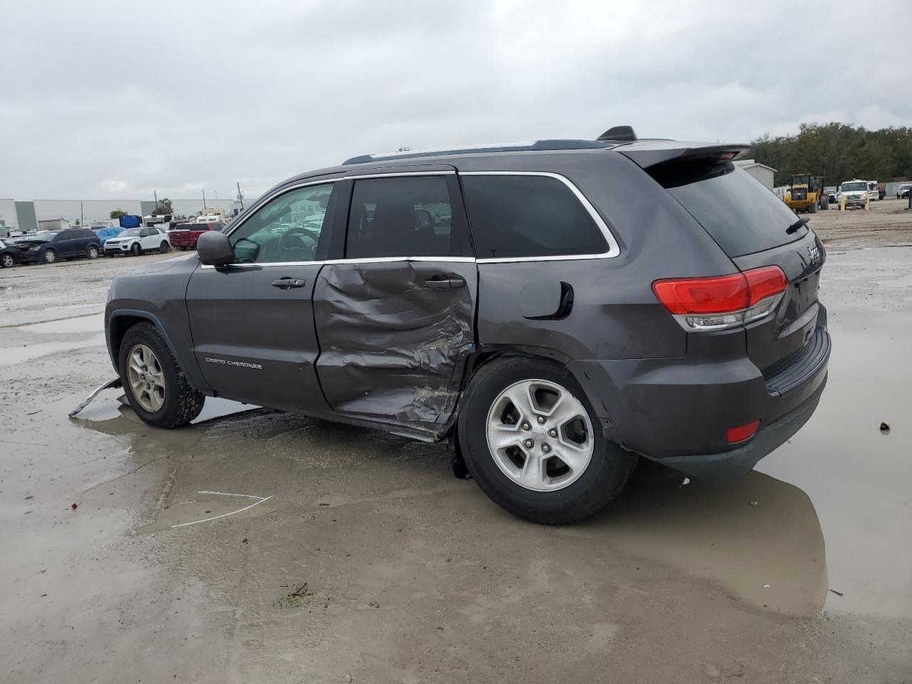2016 Jeep Grand Cherokee - Image 2