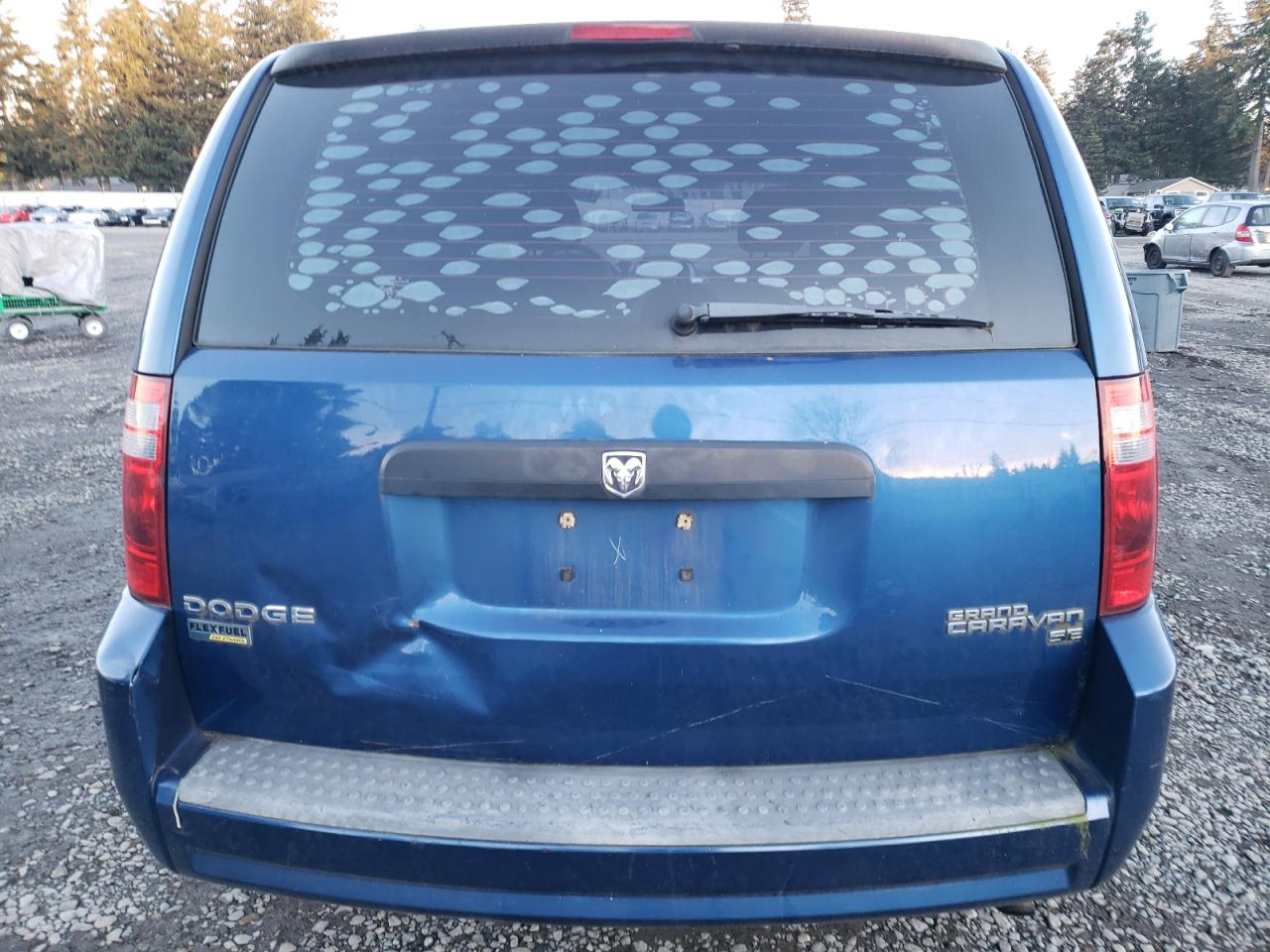 2010 Dodge Caravan - Image 6