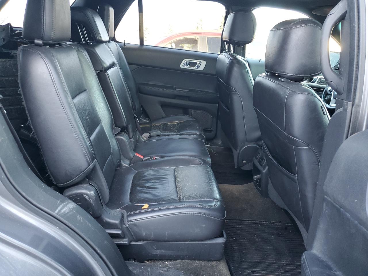 2013 Ford Explorer - Image 11