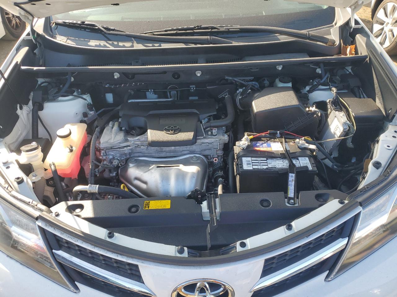 2013 Toyota RAV 4 - Image 12