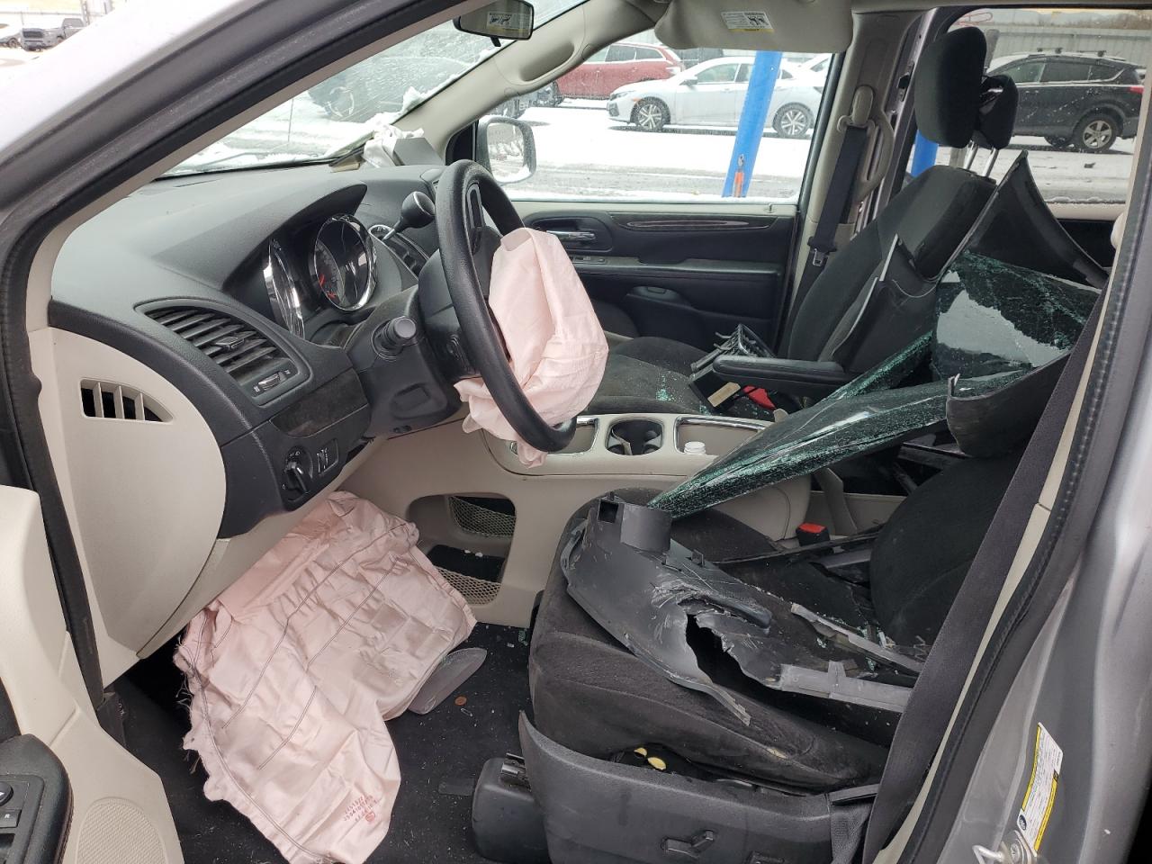 2016 Dodge Caravan - Image 7