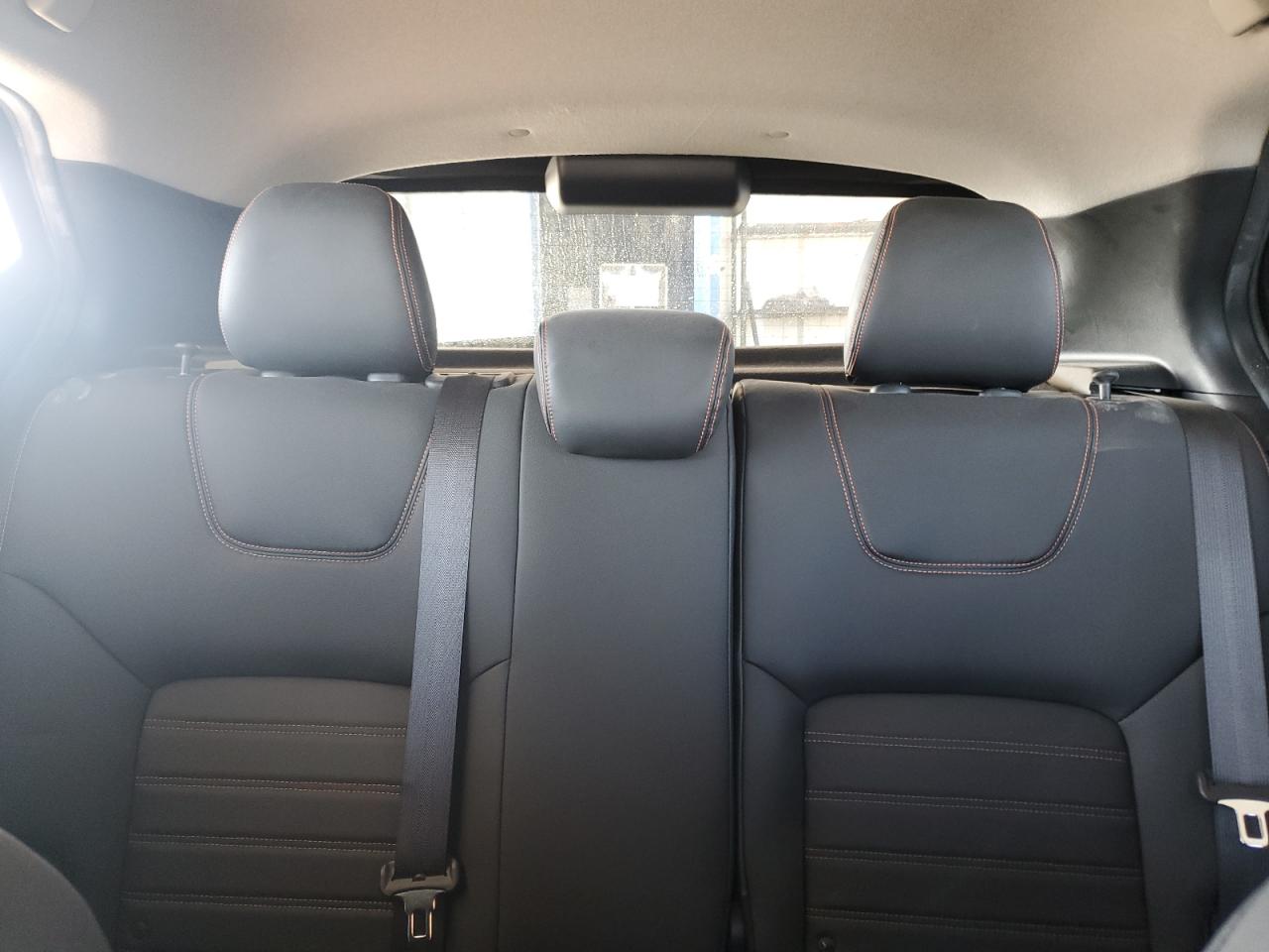 2018 Nissan Kicks - Image 10