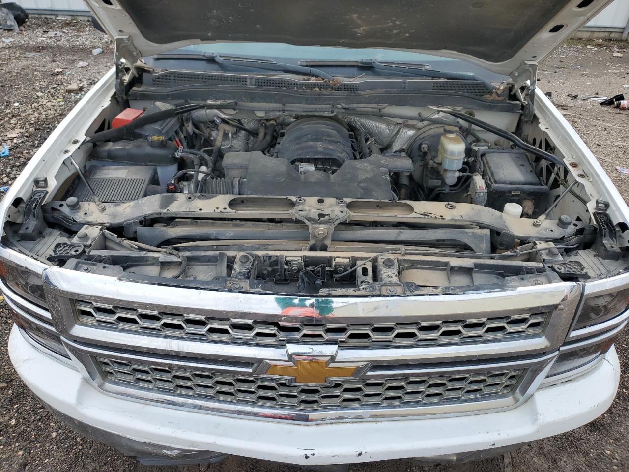 2014 Chevrolet Silverado - Image 11