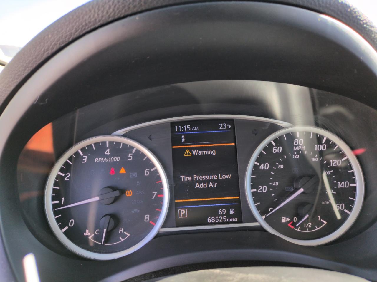 2019 Nissan Sentra - Image 9