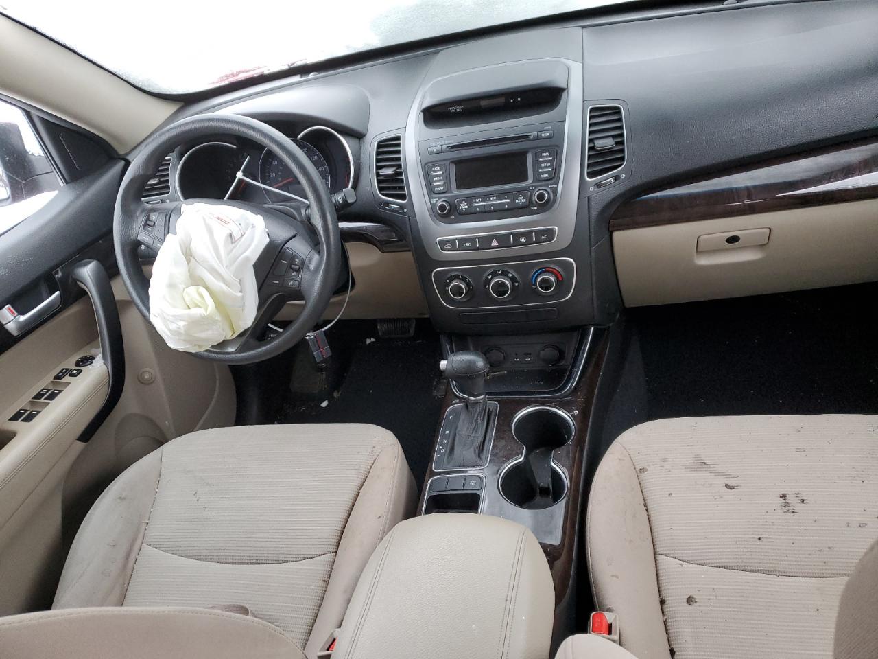 2014 Kia Sorento - Image 8