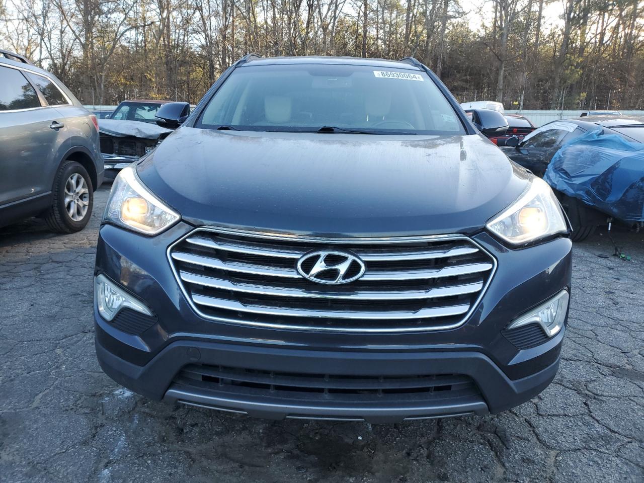 2014 Hyundai Santa Fe - Image 5