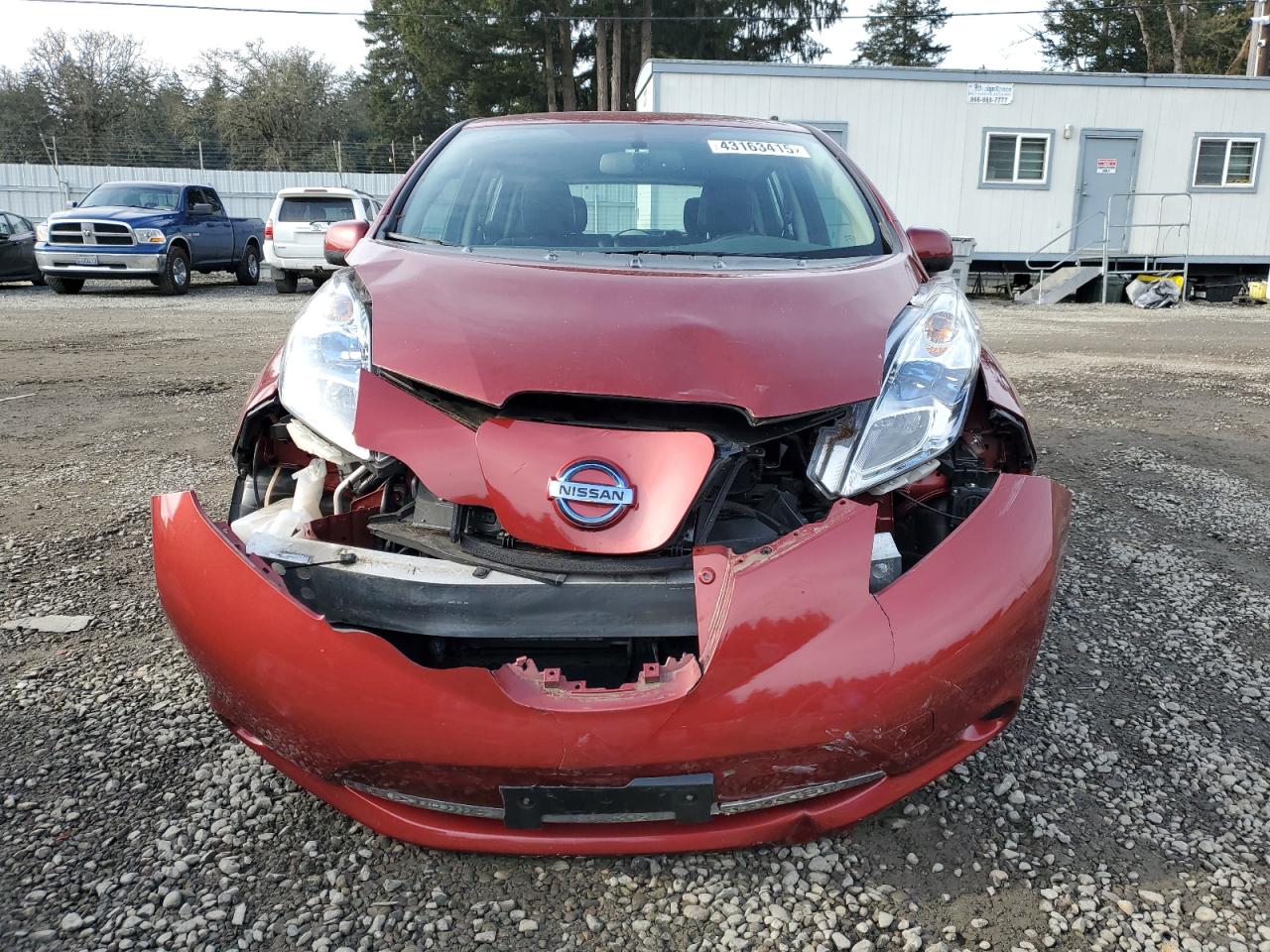 2015 Nissan Leaf - Image 5