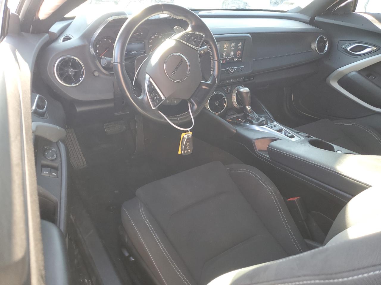 2023 Chevrolet Camaro - Image 8
